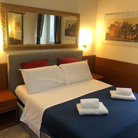 Cavour Suites ローマ エクステリア 写真
