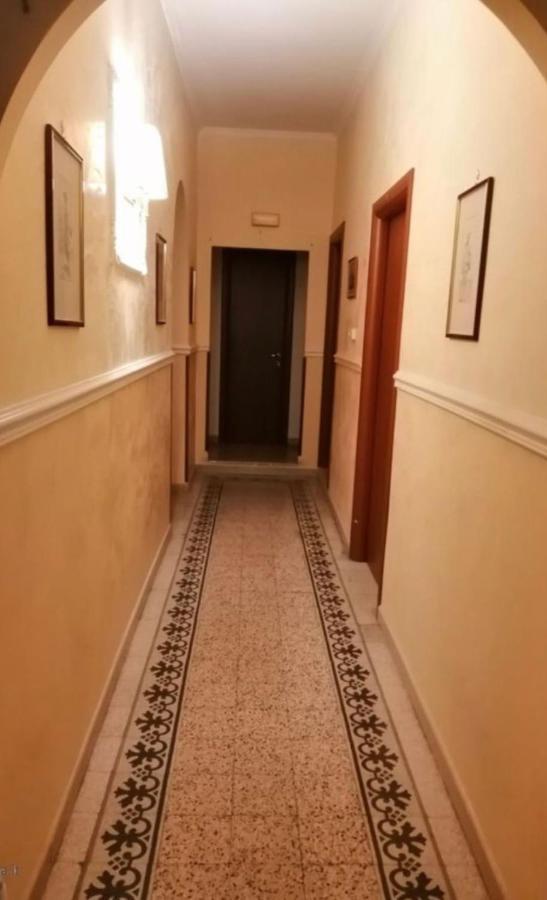 Cavour Suites ローマ エクステリア 写真