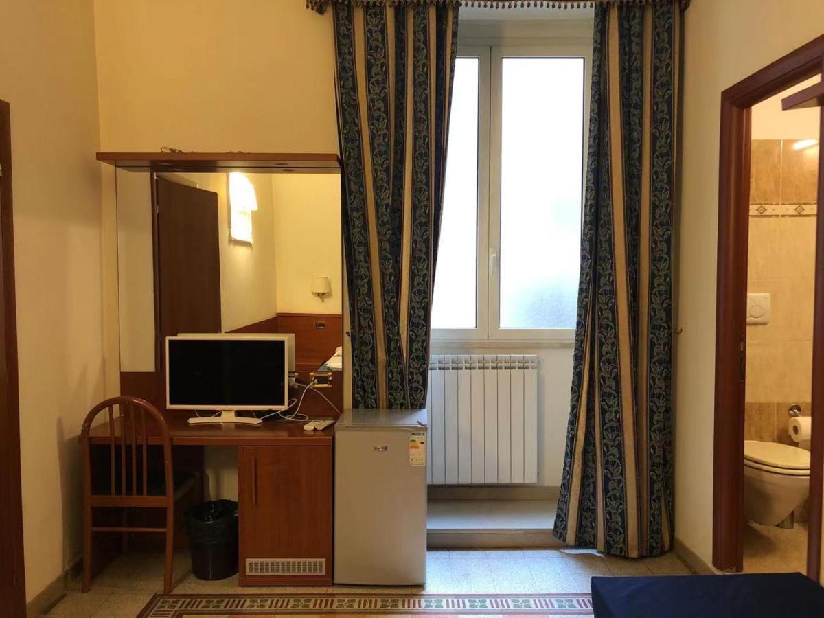 Cavour Suites ローマ エクステリア 写真